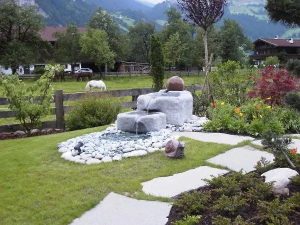 Penzion Gaestehaus Waldruh 3*