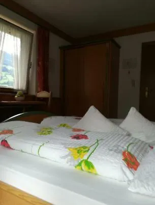 Gaestehaus Waldruh Vendégház Mayrhofen